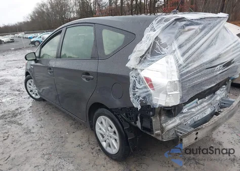 2013 Toyota Prius V Two from USA, damaged, VIN JTDZN3EU4D3225712